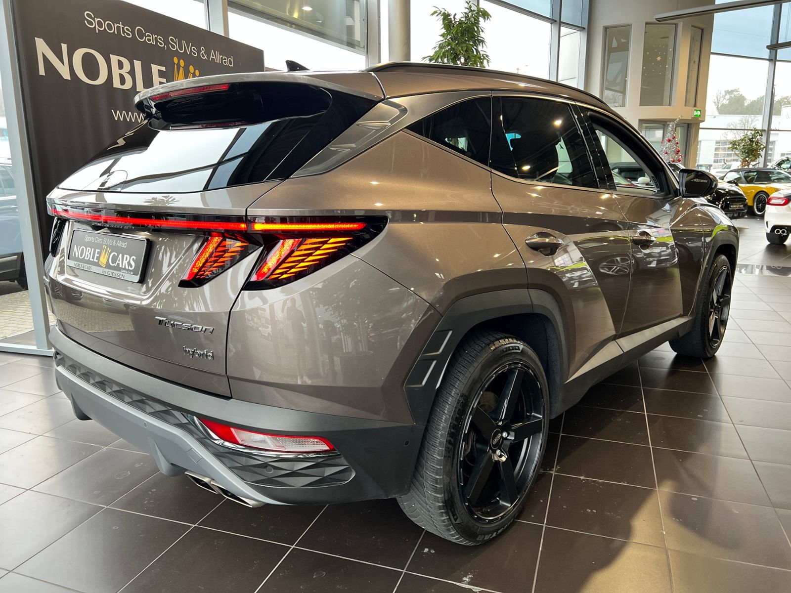 Fahrzeugabbildung Hyundai TUCSON Prime Hybrid 2WD KRELL 360° NAVI LEDER