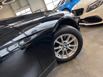 BMW 320 d xDrive *TÜV-NEU*SZHZ*PDC*LIMITER*NOTRUFSYS