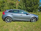 Volvo V40 T2 TÜV NEU, AHK, Kamera, Navi, Autom, Sound - Volvo V40 aus 2017