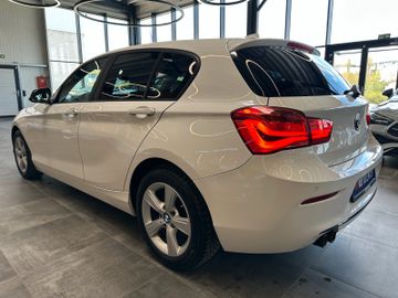 BMW 120 i Sport Line *LED*Navi*Schiebedach*