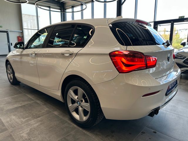 BMW 120 i Sport Line *LED*Navi*Schiebedach*