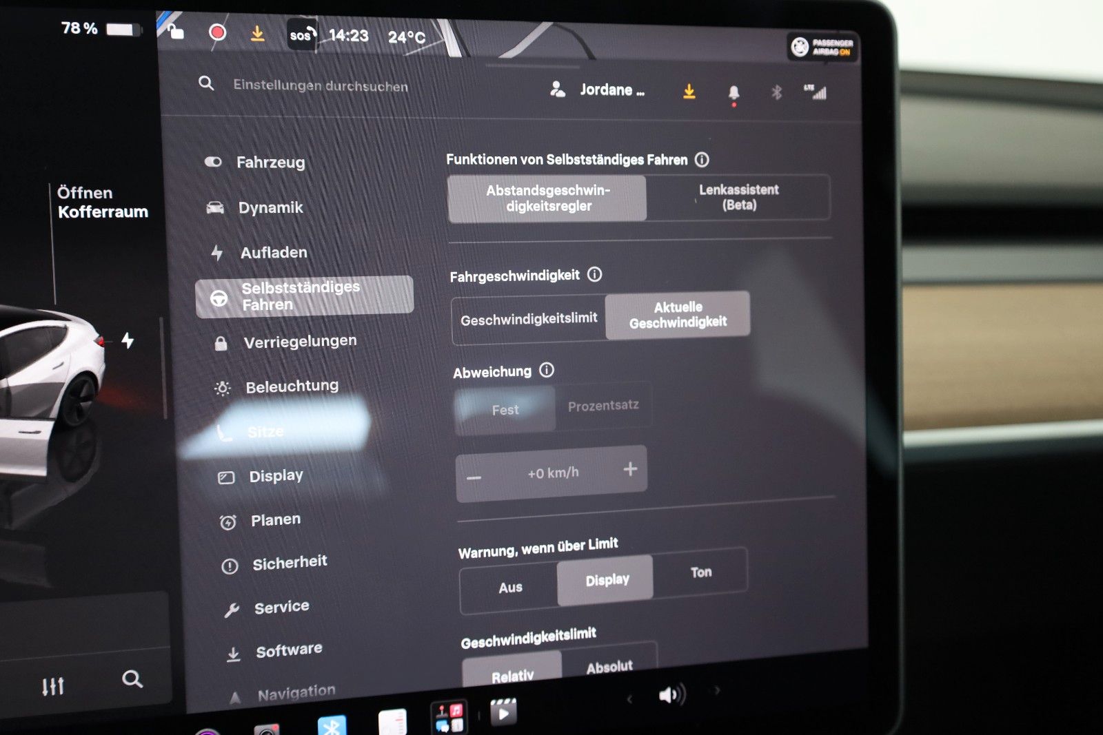 Fahrzeugabbildung Tesla Model 3 Long Range Dual AWD Leder,Navi,LED,Panor