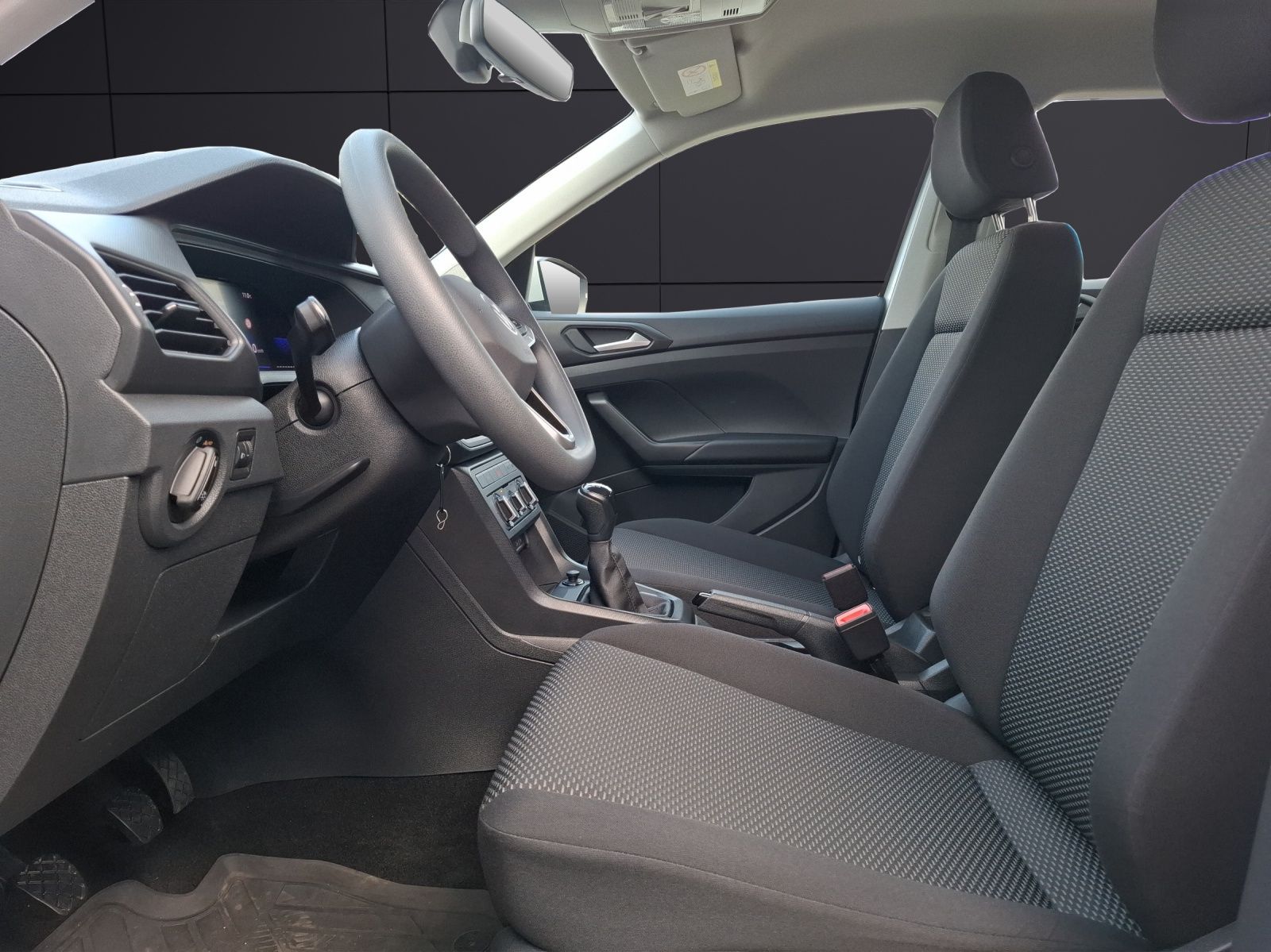 Fahrzeugabbildung Volkswagen T-Cross TSI Basis Navi AID PDC SH