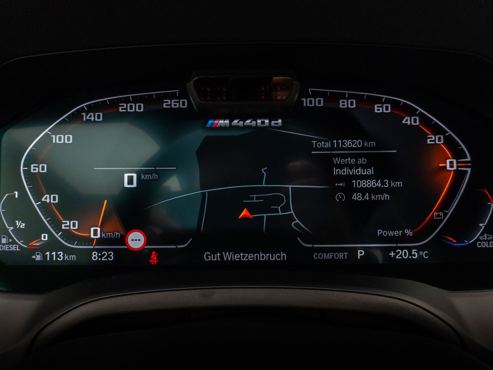 Fahrzeugabbildung BMW M440d xD Coupé Laser 360°HUD DAB H/K Komfort ACC