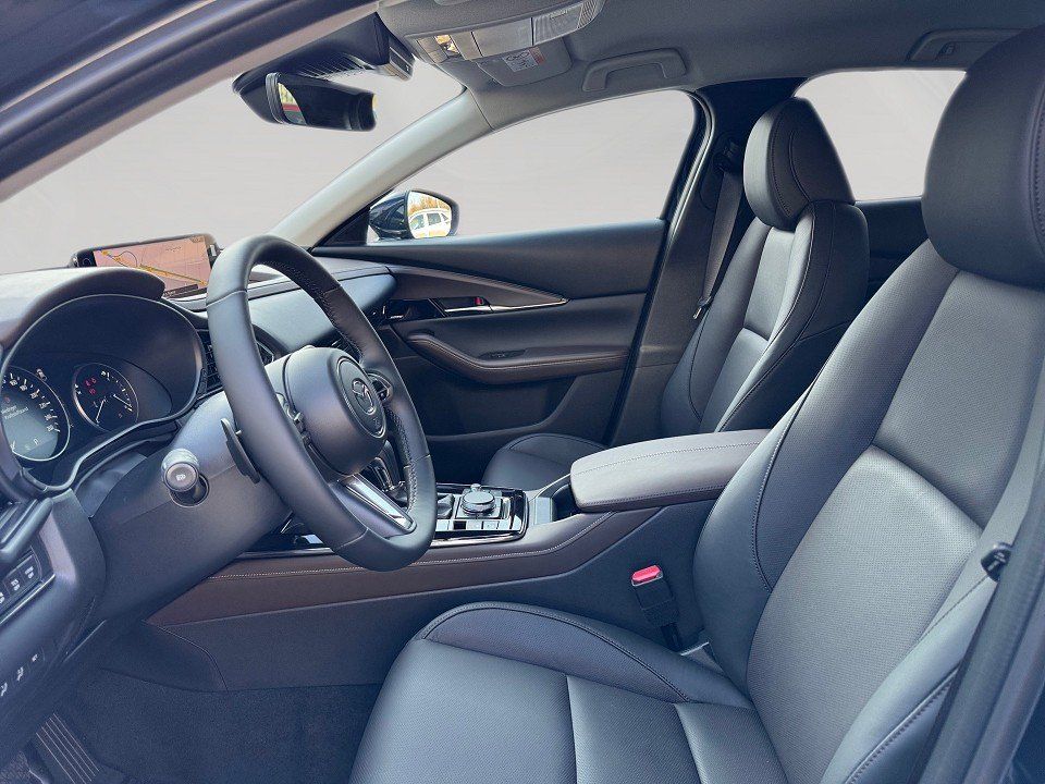 Fahrzeugabbildung Mazda CX-30 X 2.0i 186PS A/T AWD Takumi BLOP