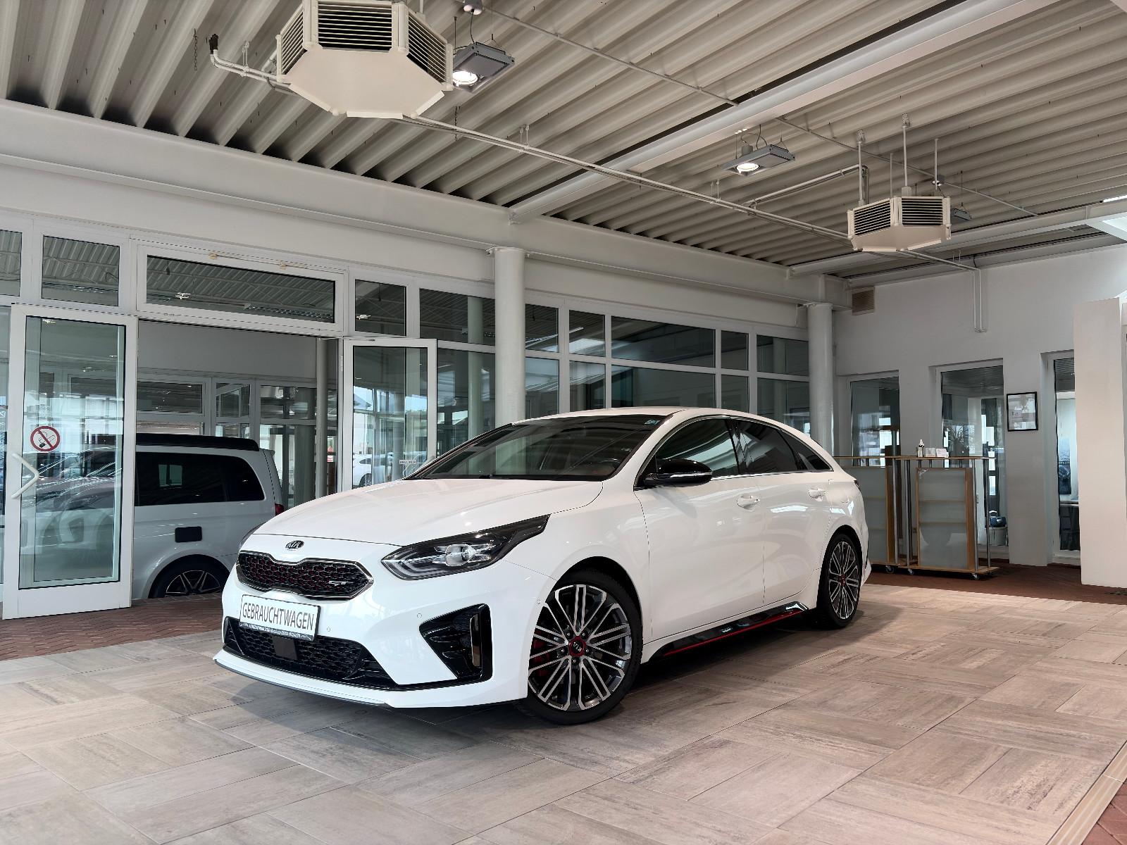 Kia ProCeed GT Cam.-JBL-Navi-Winterpaket-CarPlay-LED