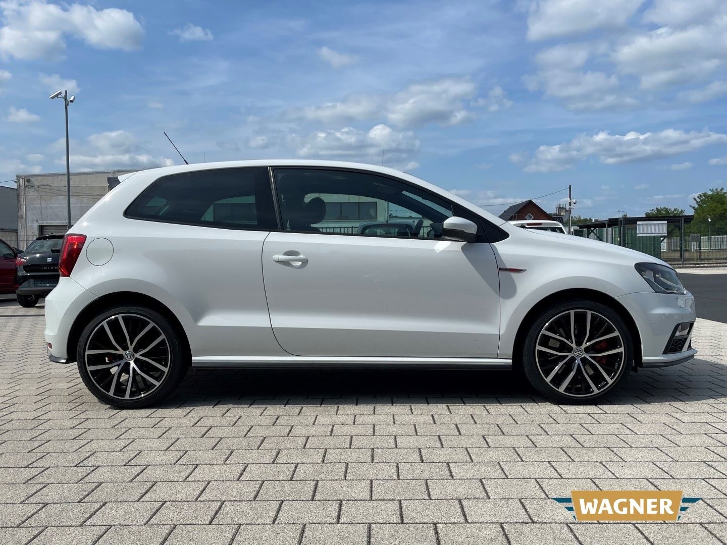 Fahrzeugabbildung Volkswagen Polo V GTI BMT Start-Stopp 1.8 TSI