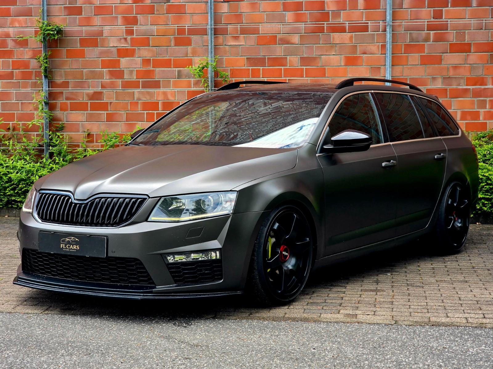 Skoda Octavia RS 343 PS Motor Neu 30TKM Customworks