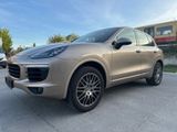 Porsche Cayenne S VOLLAUSSTATTUNG INDIVIDUAL TOP! - Porsche: Beige, Leder