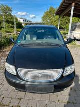 Chrysler Voyager RG 3.3 Tüv 6.2027-  1 Han... - Chrysler Voyager in Stuttgart