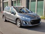 Peugeot 308 SW Premium 120 VTi Premium TÜV + SERVICE NEU - Peugeot 308 aus 2011: SW