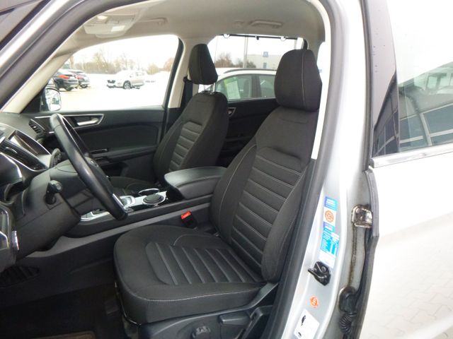 Fahrzeugabbildung Ford Galaxy 2,0 EcoBlue Titanium >7Sitze/Navi/Kamera