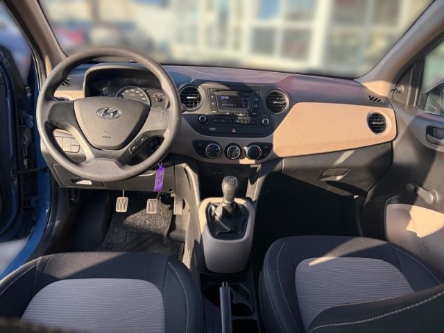 Fahrzeugabbildung Hyundai i10 Classic Klima teilb.Rücksb AUX MP3 CD RDC Ra