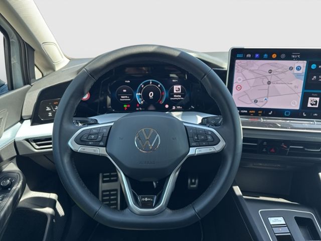 Golf VIII GOAL 2.0 l TDI DSG MATRIX PANO AHK ACC
