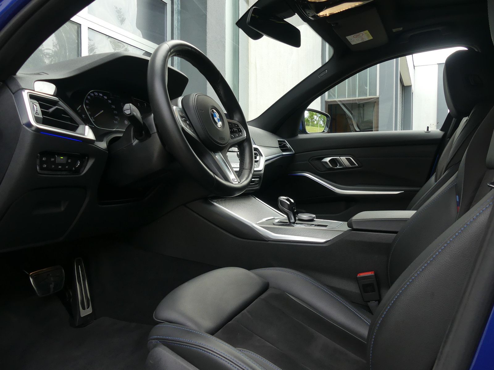 BMW 320d M Sport Touring Laser/Pano/Kamera/AHK/1.Hd foto 9