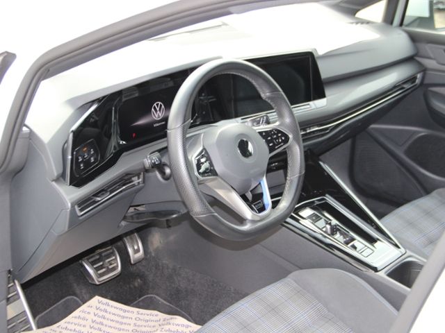 Volkswagen Golf VIII GTE KLIMA NAVI ALU
