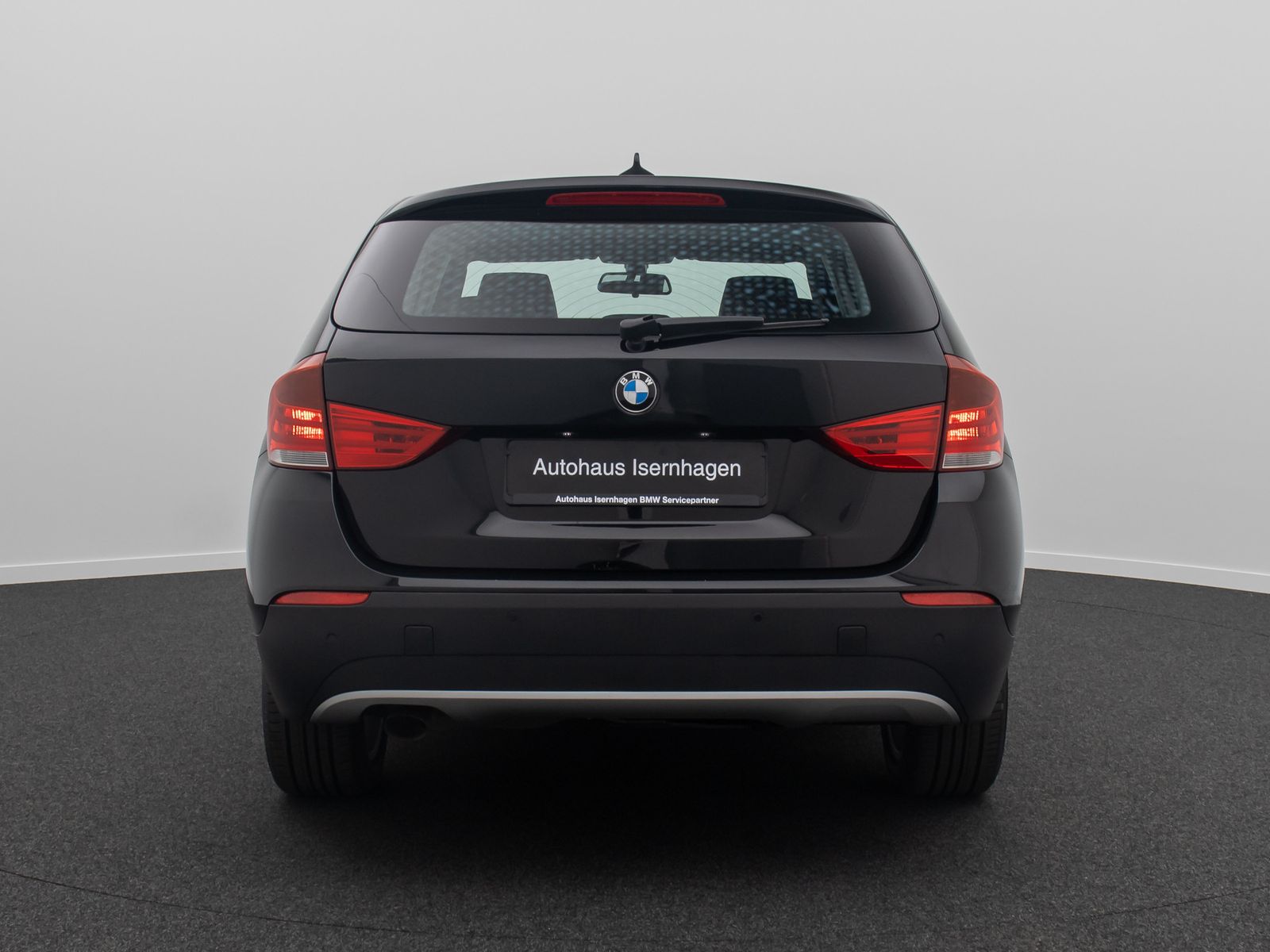 Fahrzeugabbildung BMW X1 sD18d PDC HiFi Leder KlimaAut Multilenkrad LM