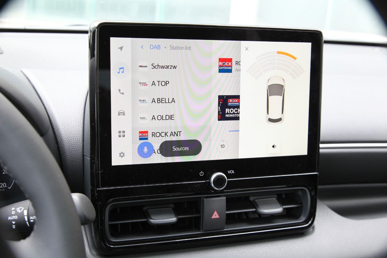 Mazda 2 Hybrid - Bild 13