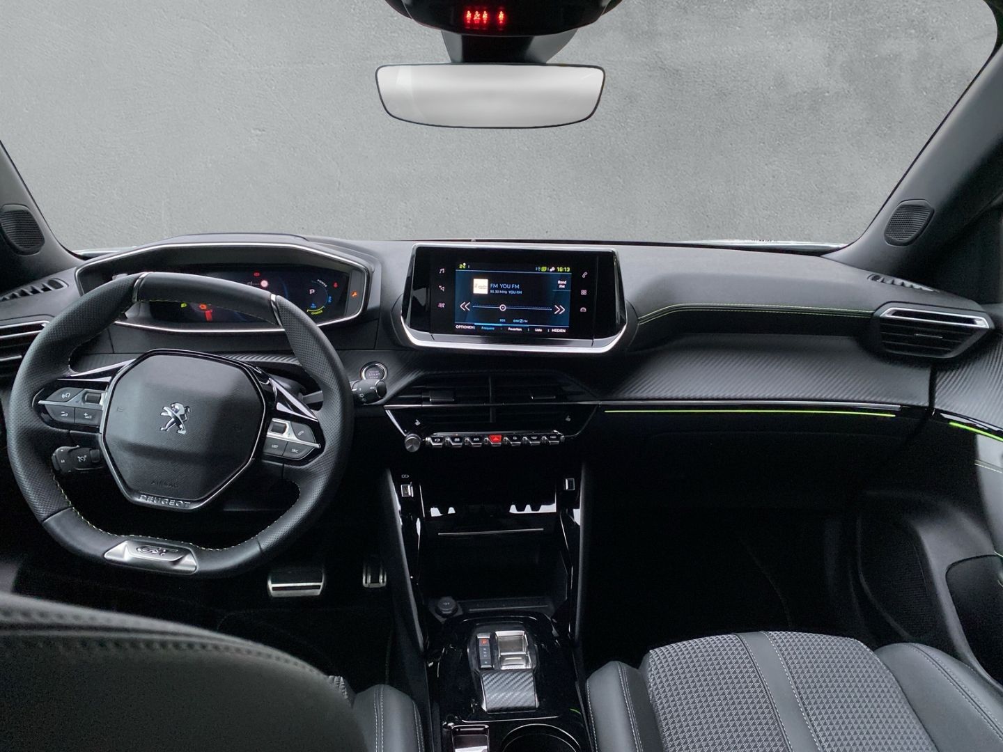 Fahrzeugabbildung Peugeot 2008 e- GT Elektromotor 136