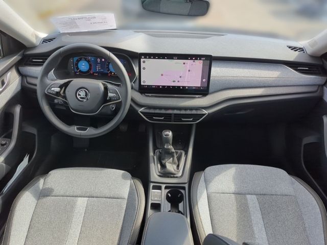 Fahrzeugabbildung SKODA Octavia Combi 1.5 TSI Selection NAV ACC AHK MATR