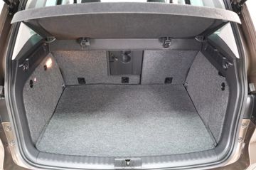 Volkswagen Tiguan - 8