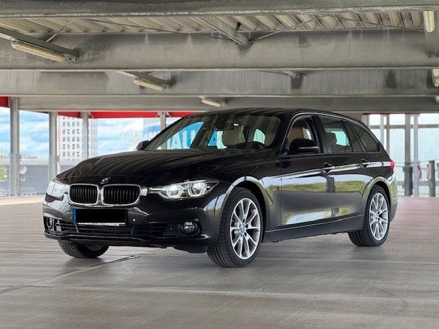 Image of BMW 330