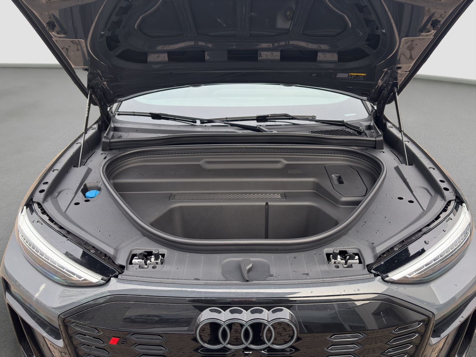 Audi SQ6 e-tron - Bild 20