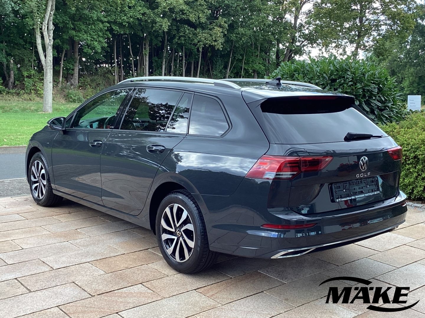 Golf Variant Active 1.5 TSI AHK LED NAV RFK ASG