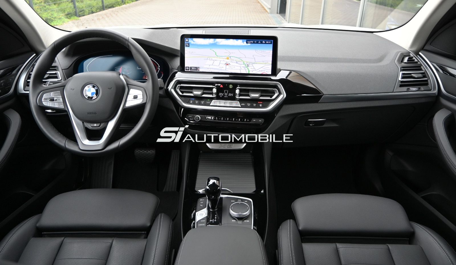Fahrzeugabbildung BMW X3 xDr.30d °ACC°AHK°HUD°SITZKLIMA°STANDHEIZ°360°
