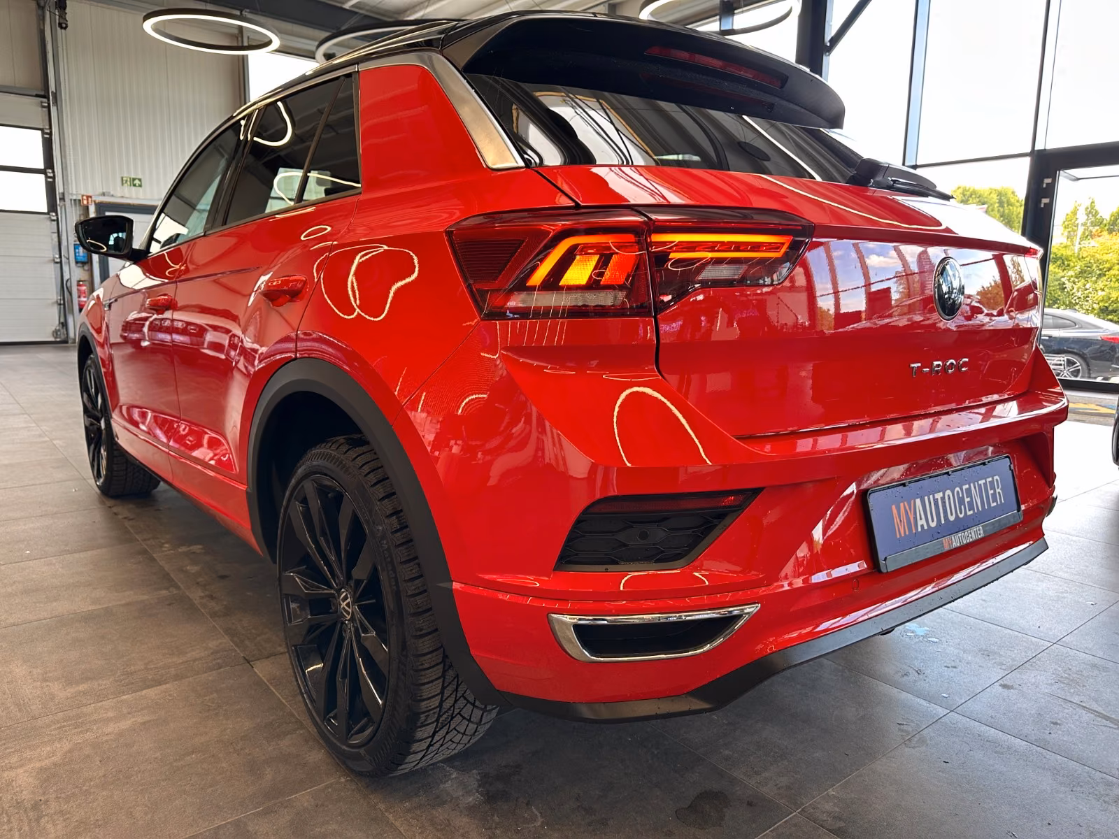 Volkswagen T-Roc *R-Line*AHK*2-ZONEN*Navi*Spurhalte*, миниатюра 5