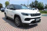 Jeep Compass 1.5 Turbo T4 130 CV MHEV 2WD Summit - Jeep Compass mit Halbautomatikschaltung