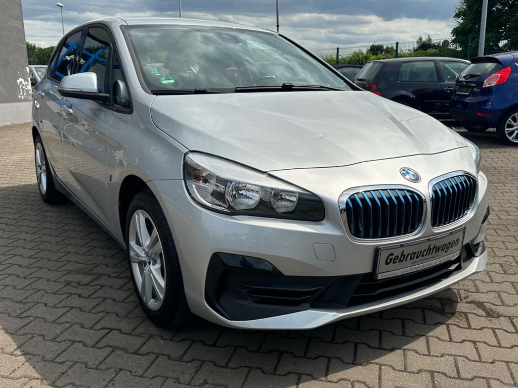 BMW 225
