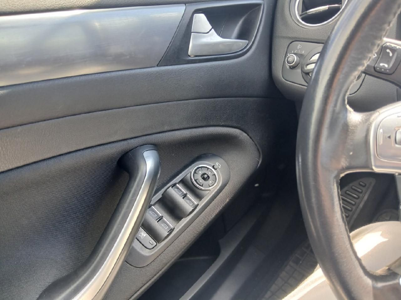 Fahrzeugabbildung Ford Mondeo Turnier Titanium