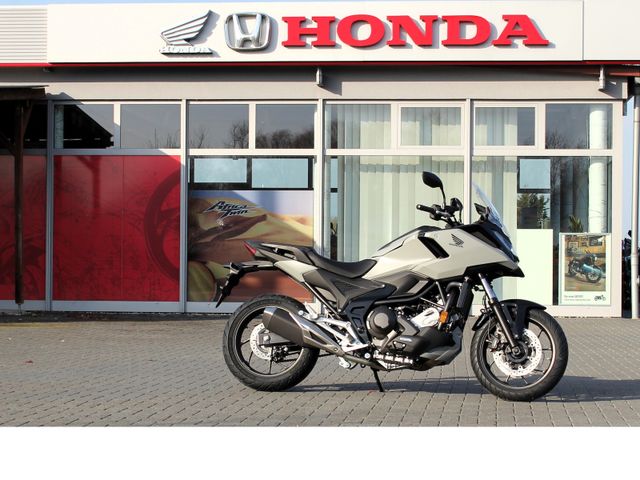Honda NC750X DCT