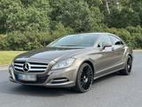 Mercedes-Benz Mercedes CLS 350 d*HARMAN/KARDON*TOTWINKEL... - Mercedes-Benz CLS 350 in Braunschweig
