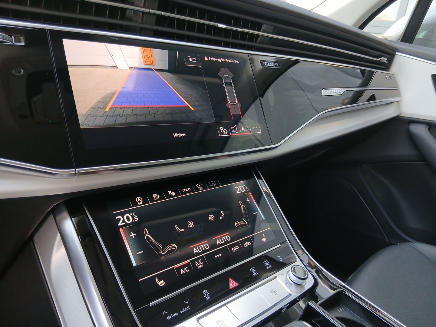 Audi Q7 - Bild 18