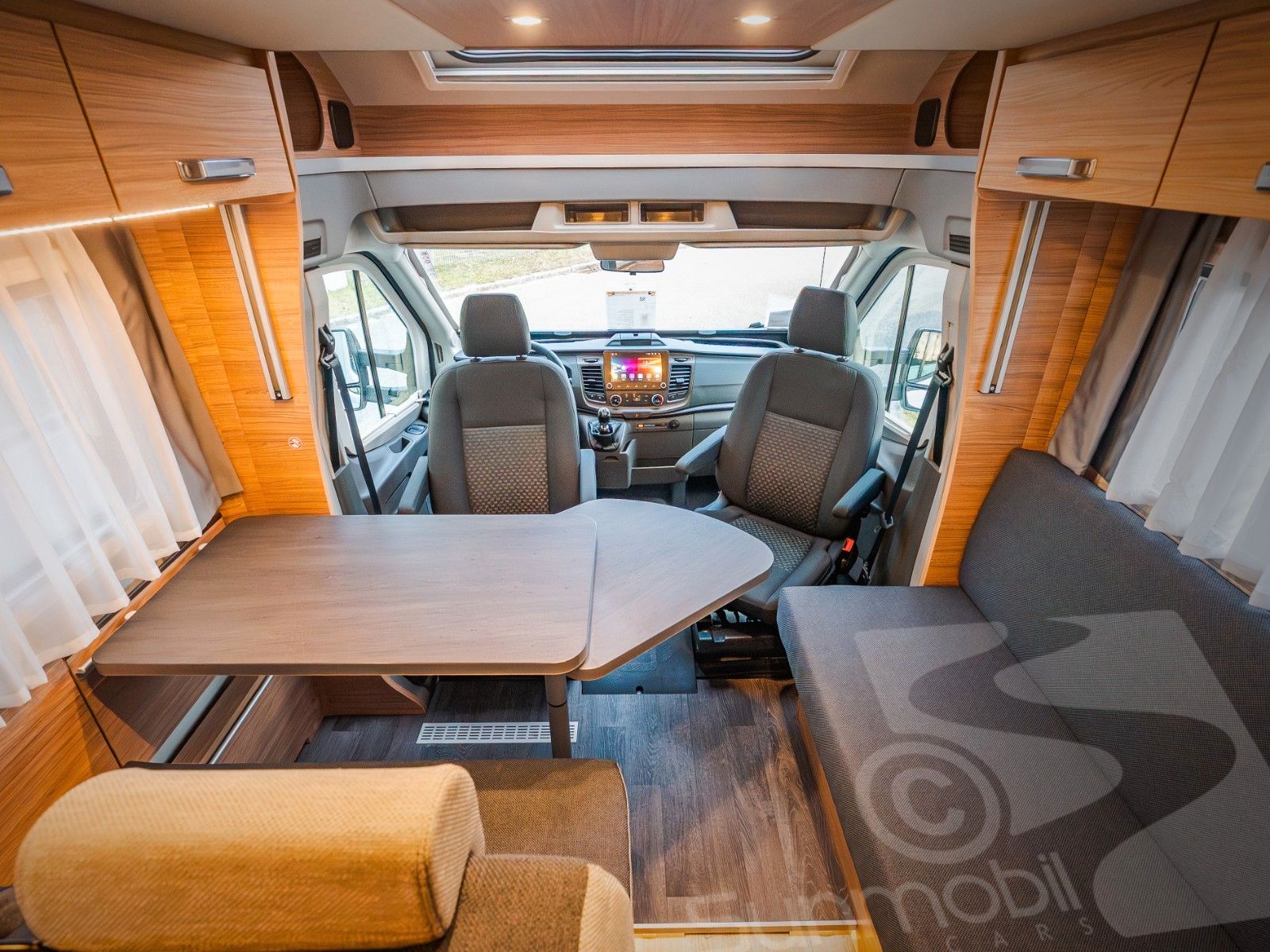 Fahrzeugabbildung Weinsberg CaraSuite FORD 650 MF #SAT #KLIMA #MEDIA #VOLL