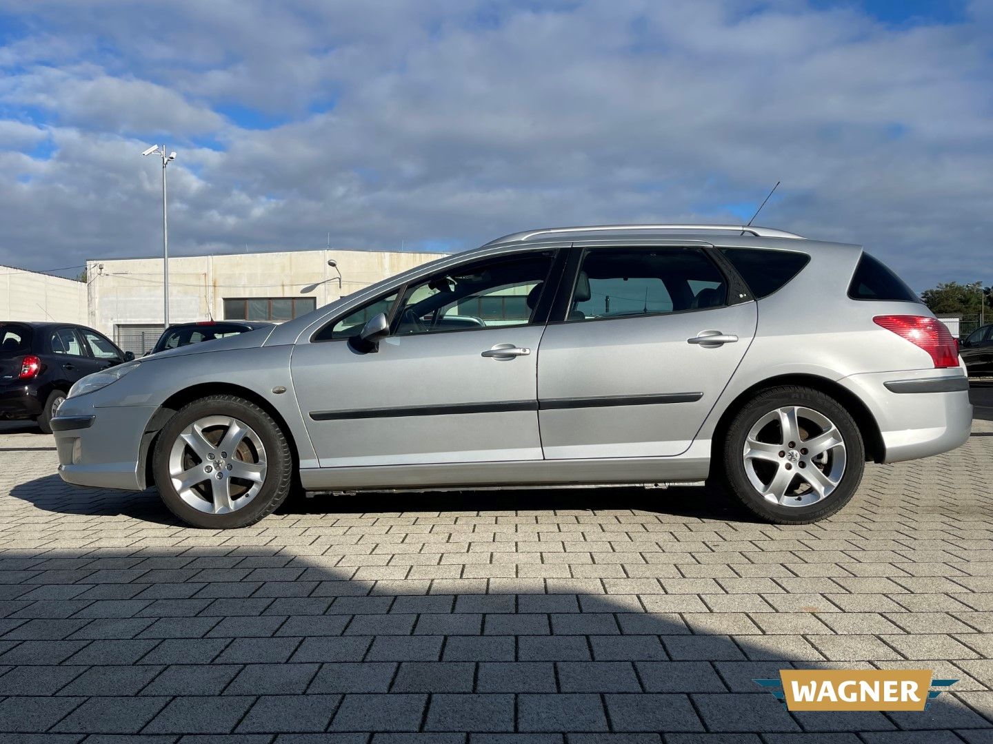 Fahrzeugabbildung Peugeot 407 SW Premium Klimaautomatik Servolenkung