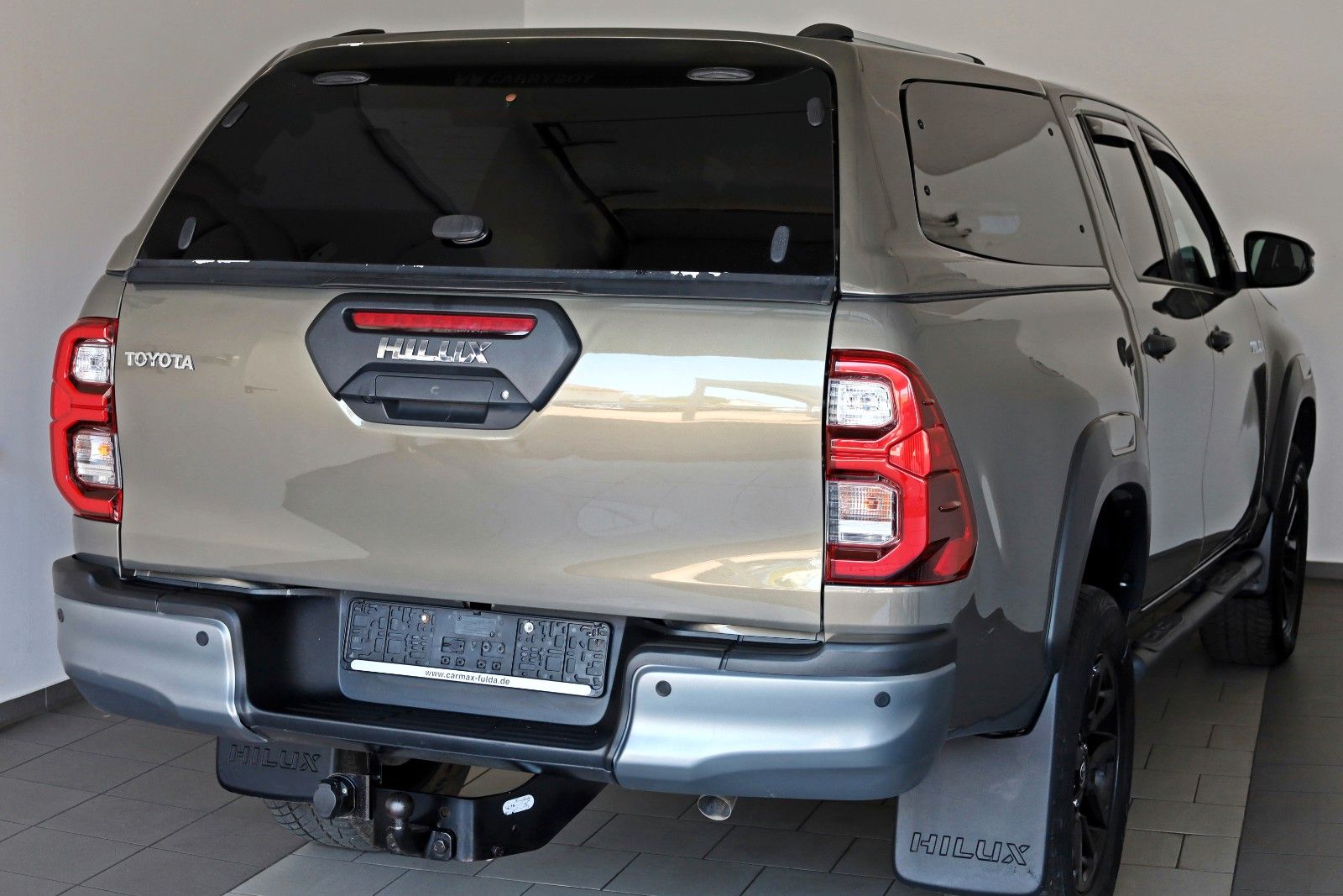 Fahrzeugabbildung Toyota Hilux Double Cab Invincible,Navi,ACC,HardTop,AHK