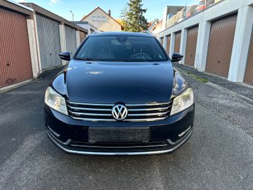 Volkswagen Passat Variant - 2