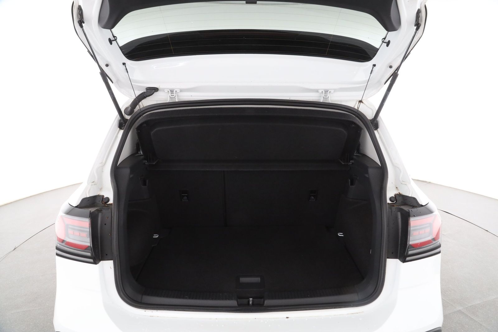 Volkswagen T-Cross - Bild 10