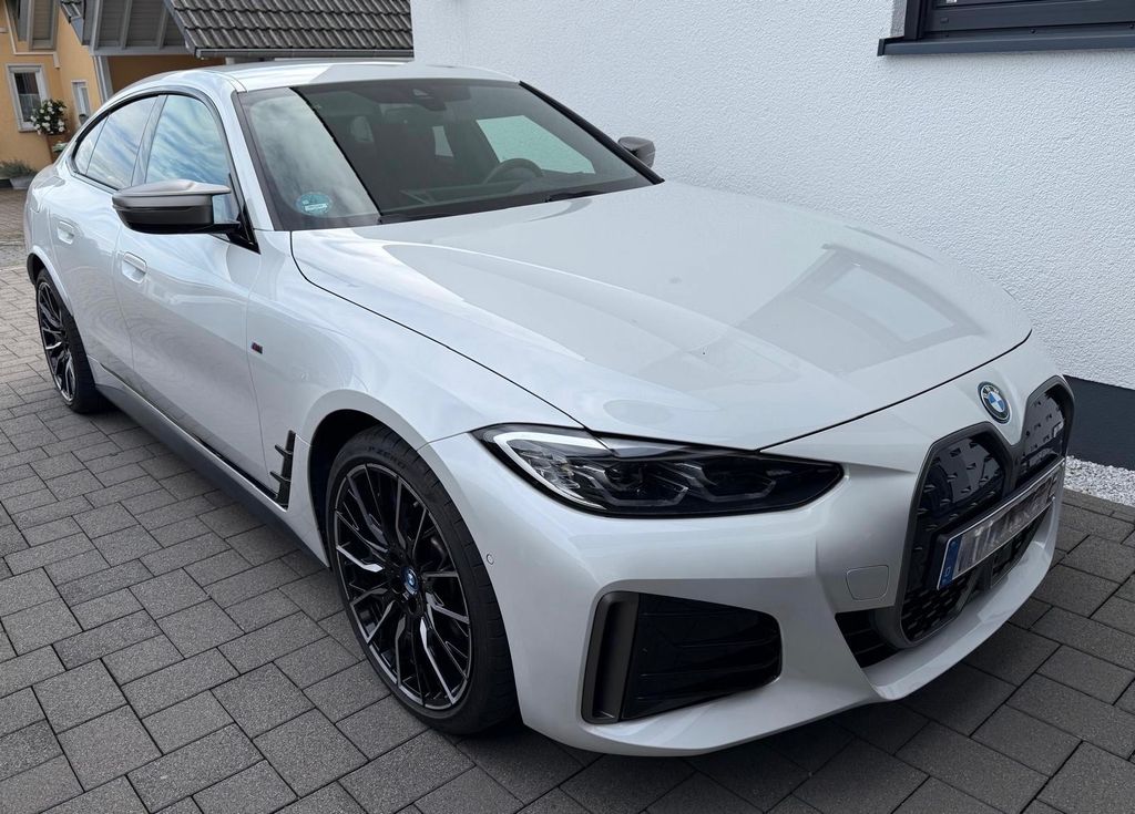 Image of BMW i4