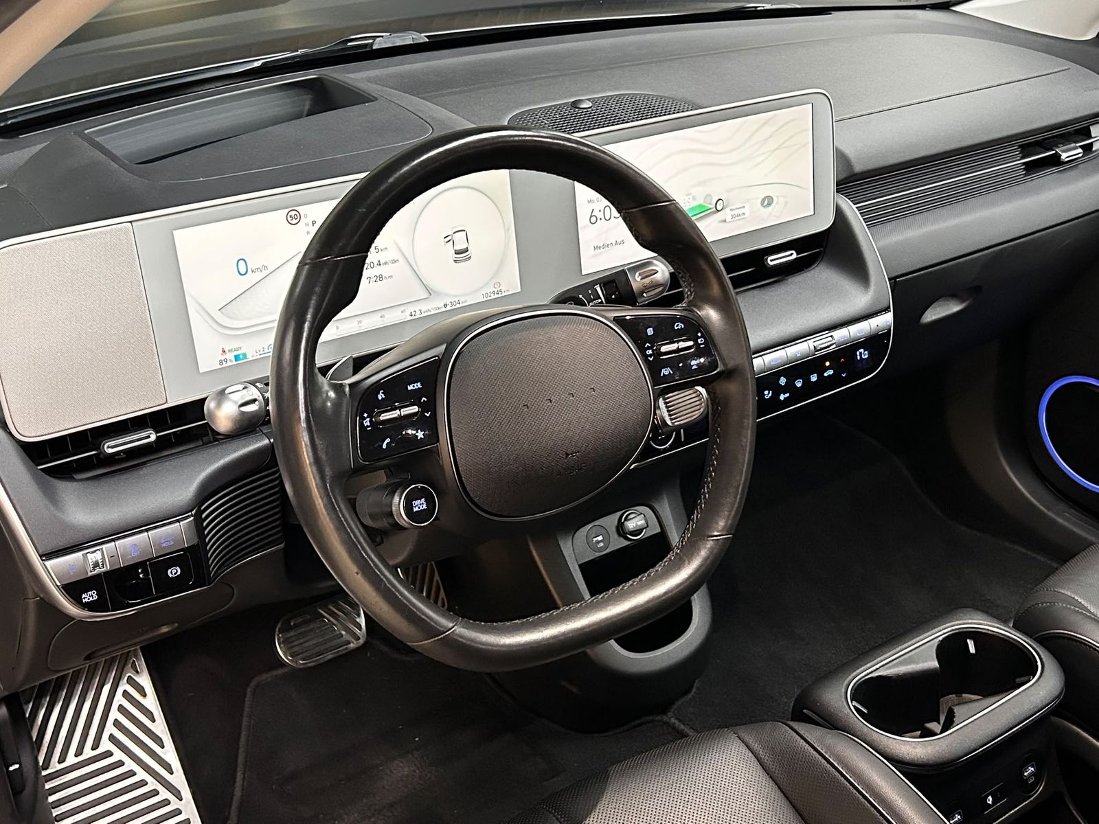 Fahrzeugabbildung Hyundai Ioniq 5 Uniq 4WD LED+NAVI+SHZ+BOSE+HEAD+ACC+AHK+