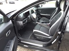 KIA K4 1.6T SW GT-line DCT DWP+ SD SITZ 18 KIA K4 1.6T SW GT-line DCT DWP+ SD SITZ 18
