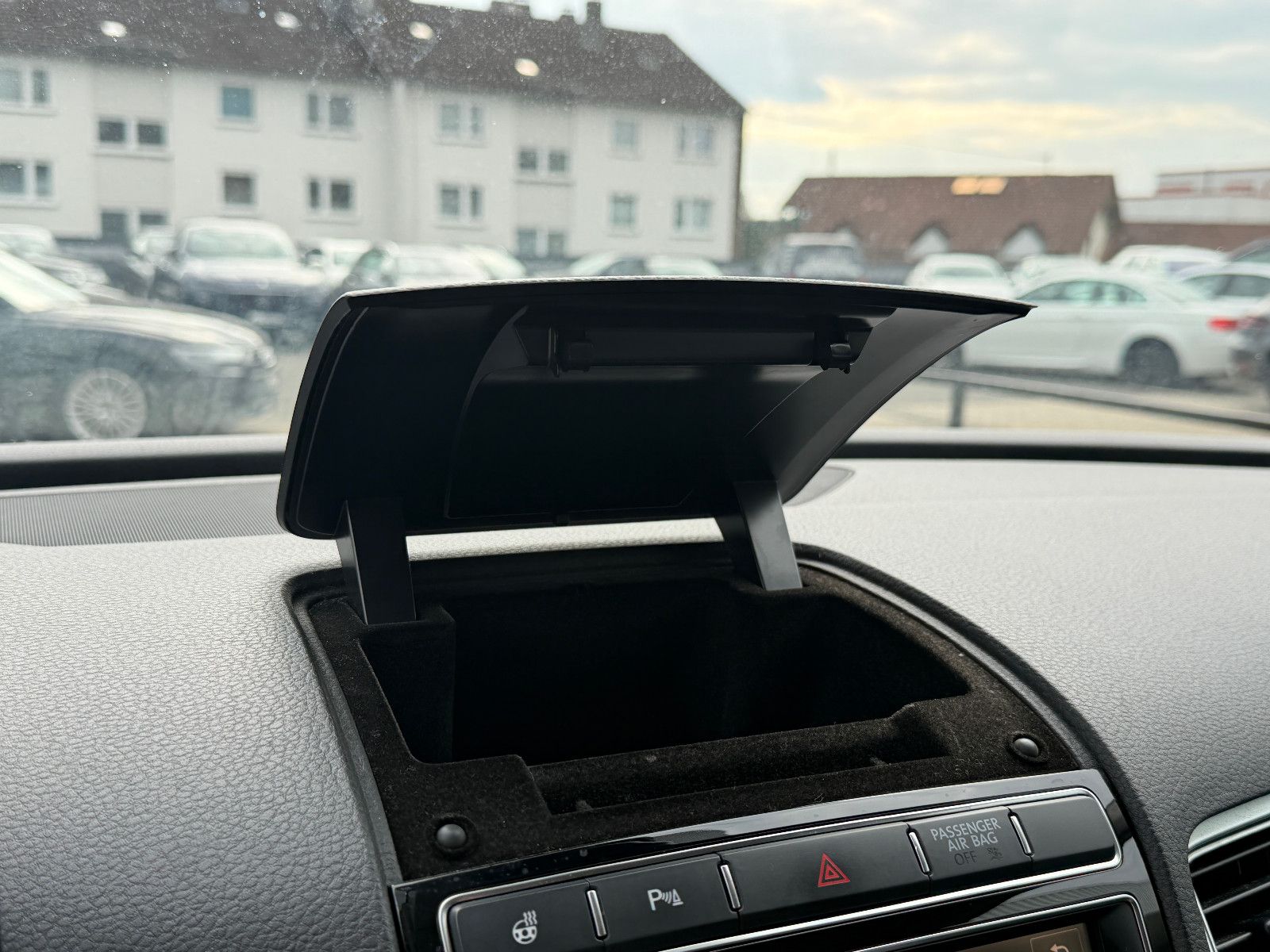 Fahrzeugabbildung Volkswagen Touareg V6 TDI BMT/Terrain Tech 4Mot/NAVI/LEDER