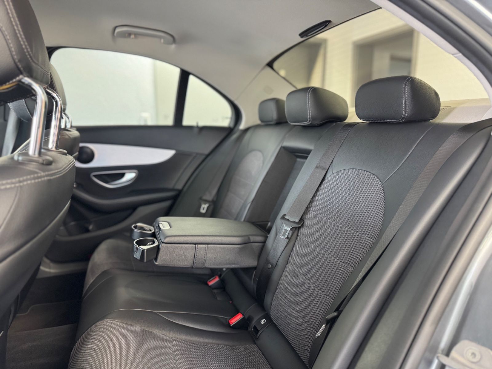 Mercedes-Benz C 220d Lim. Avantgarde*Spur*Tot-Winkel*AHK*SHZ* foto 18