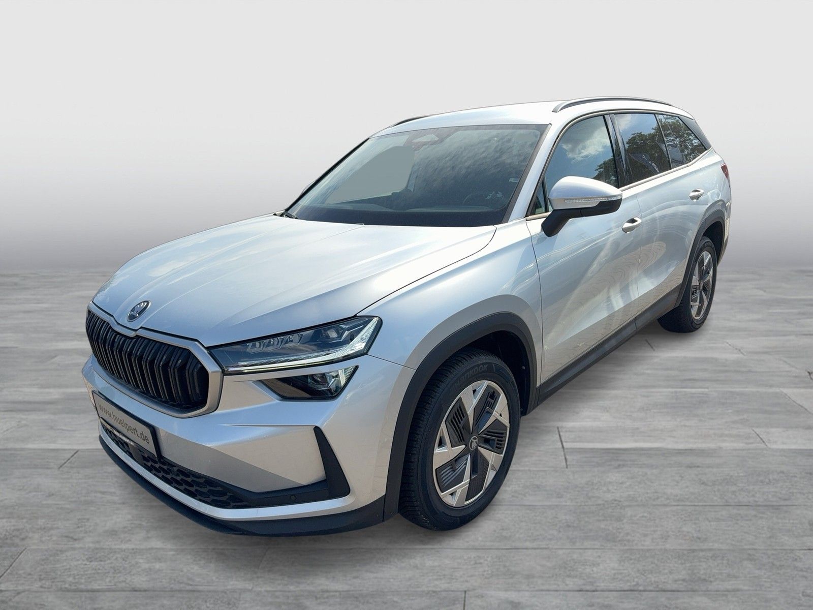 Skoda Kodiaq 2.0 SELECTION 4X4 7SITZE AHK CAM ACC LM18 imagem 2