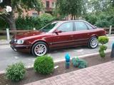 Audi 100 2,8 - Audi 100 mit Benzin-Antrieb: 2.8