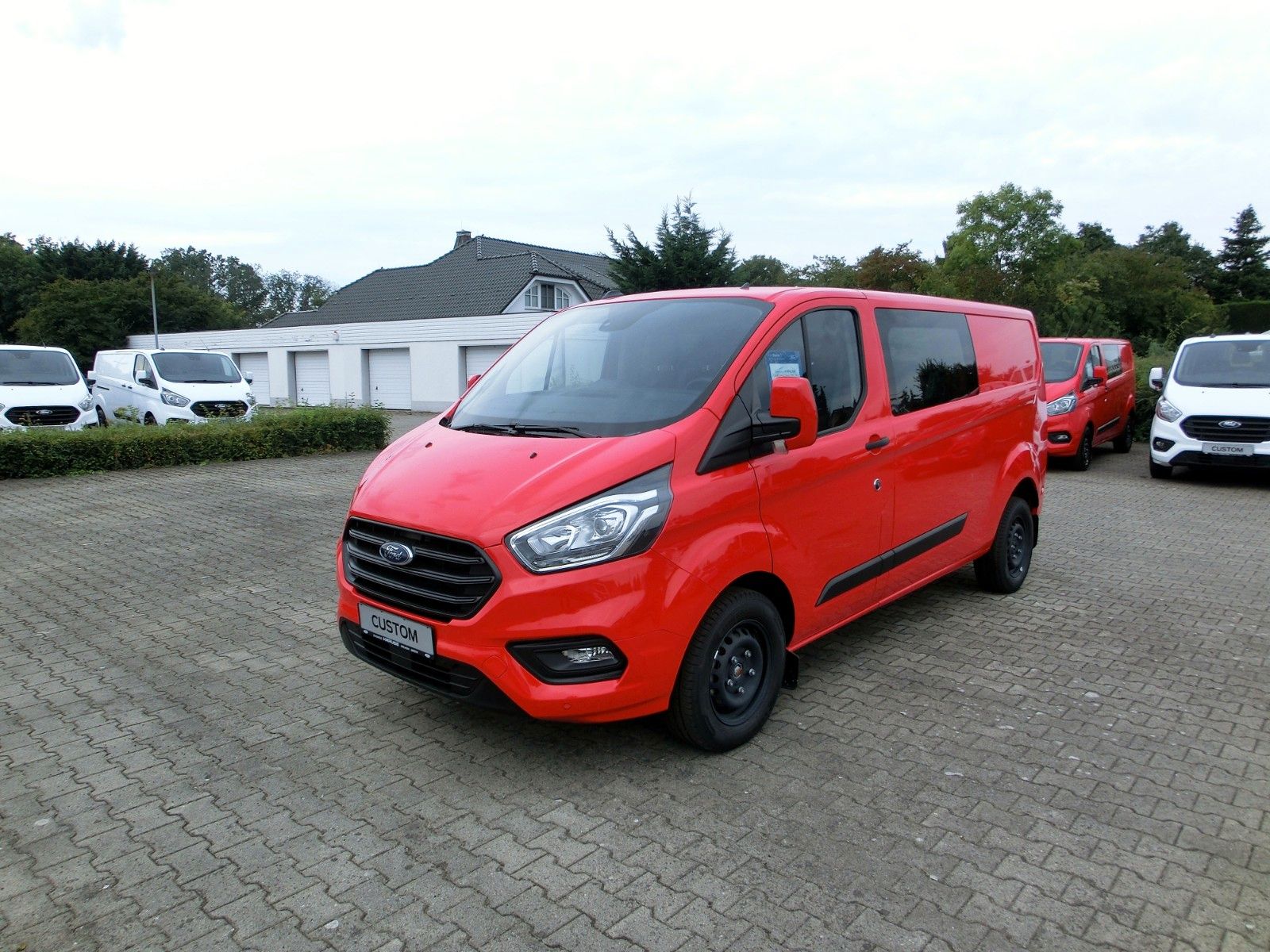 Fahrzeugabbildung Ford Transit Custom Kasten Pkw 320 L2 MHEV