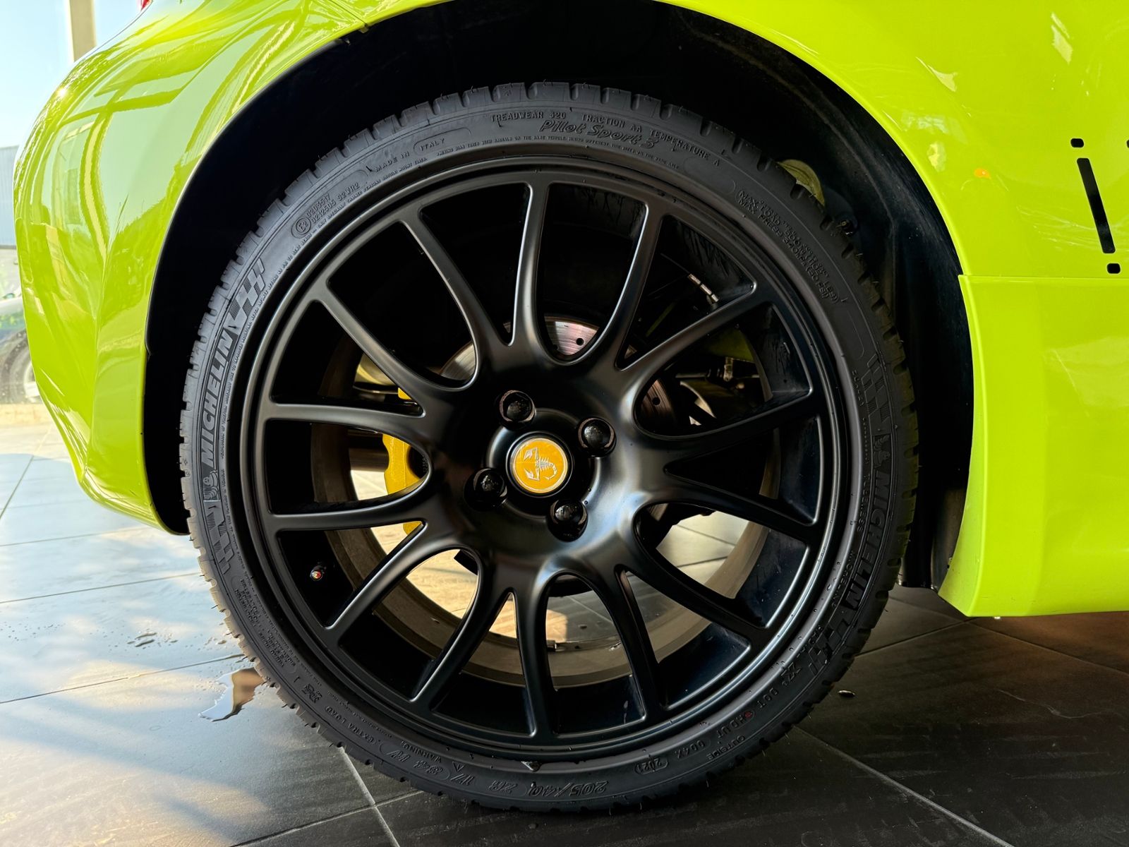 Fahrzeugabbildung Abarth 595 C Competizione BEATS KLIMA NAVI ALU